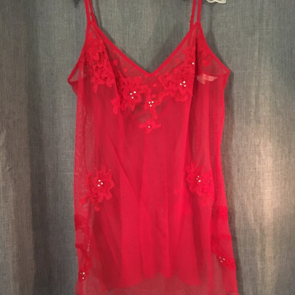 Victoria’s Secrets red lace babydoll